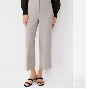 Ann Taylor Size 10 Gray Business Casual Modern The Kate Wide Leg Crop Pants